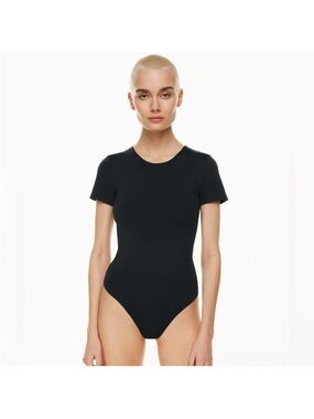 Aritzia Contour Sleek Bodysuit